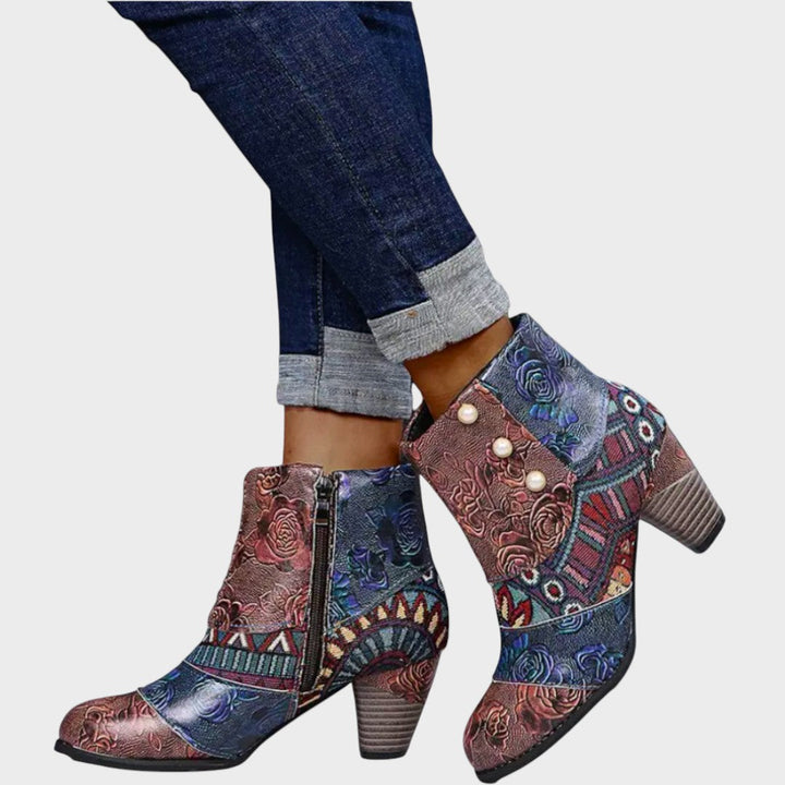Mina | Botinetas Cortas con Estampado