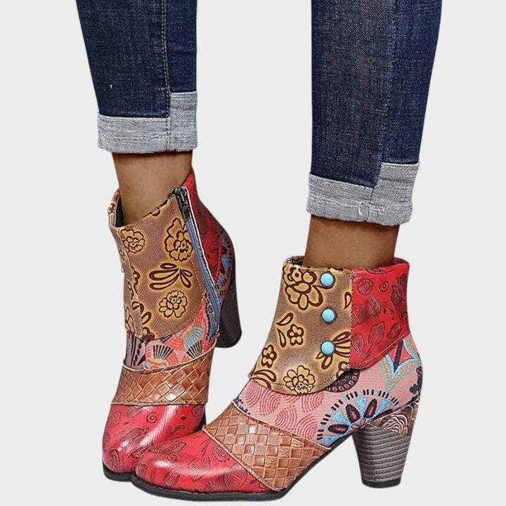 Mina | Botinetas Cortas con Estampado