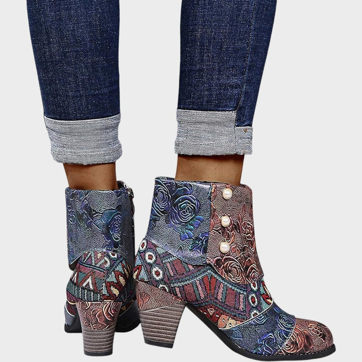 Mina | Botinetas Cortas con Estampado