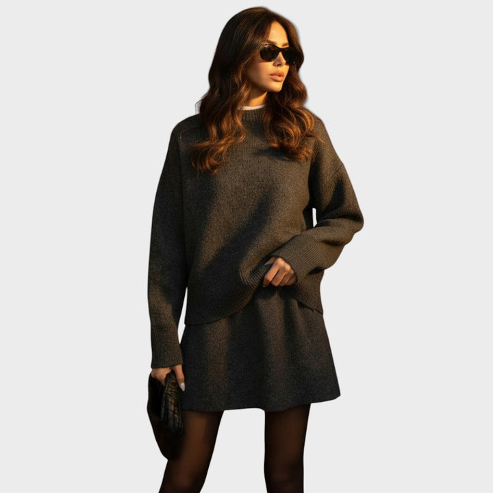 Lara | Conjunto de Pollera y Suéter de Punto