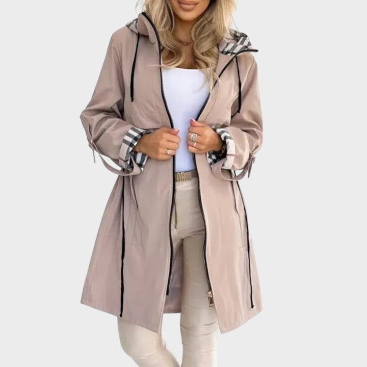 Romina | Gabardina Entallada con Capucha