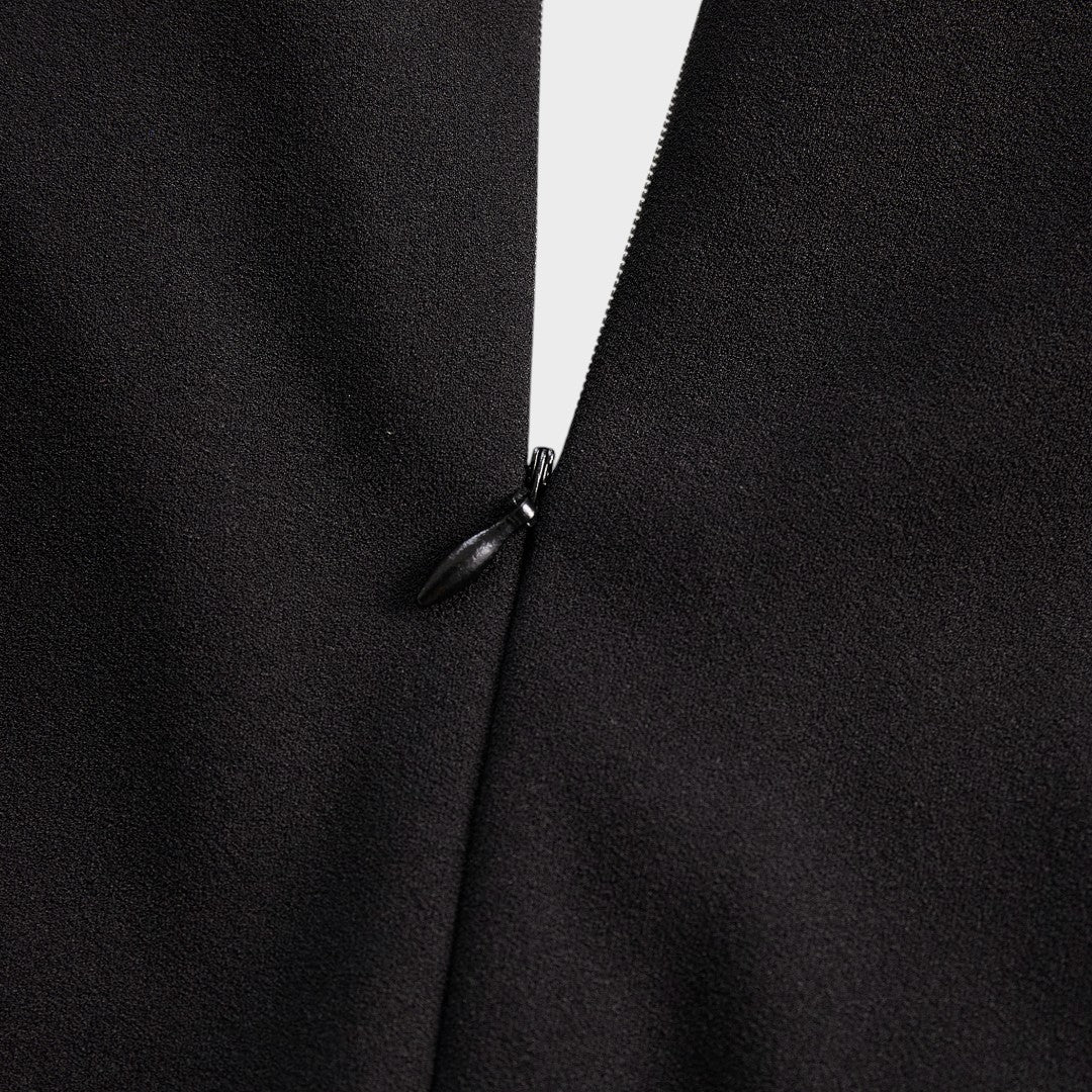Delmira | Vestido Midi con Escote Envolvente y Cinturón