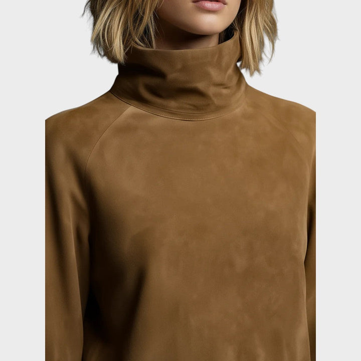 Casilda | Mini Vestido de Ante con Cuello Alto