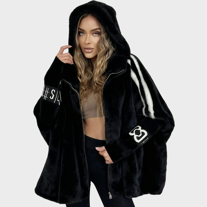 Penélope | Abrigo Oversize de Peluche con Capucha