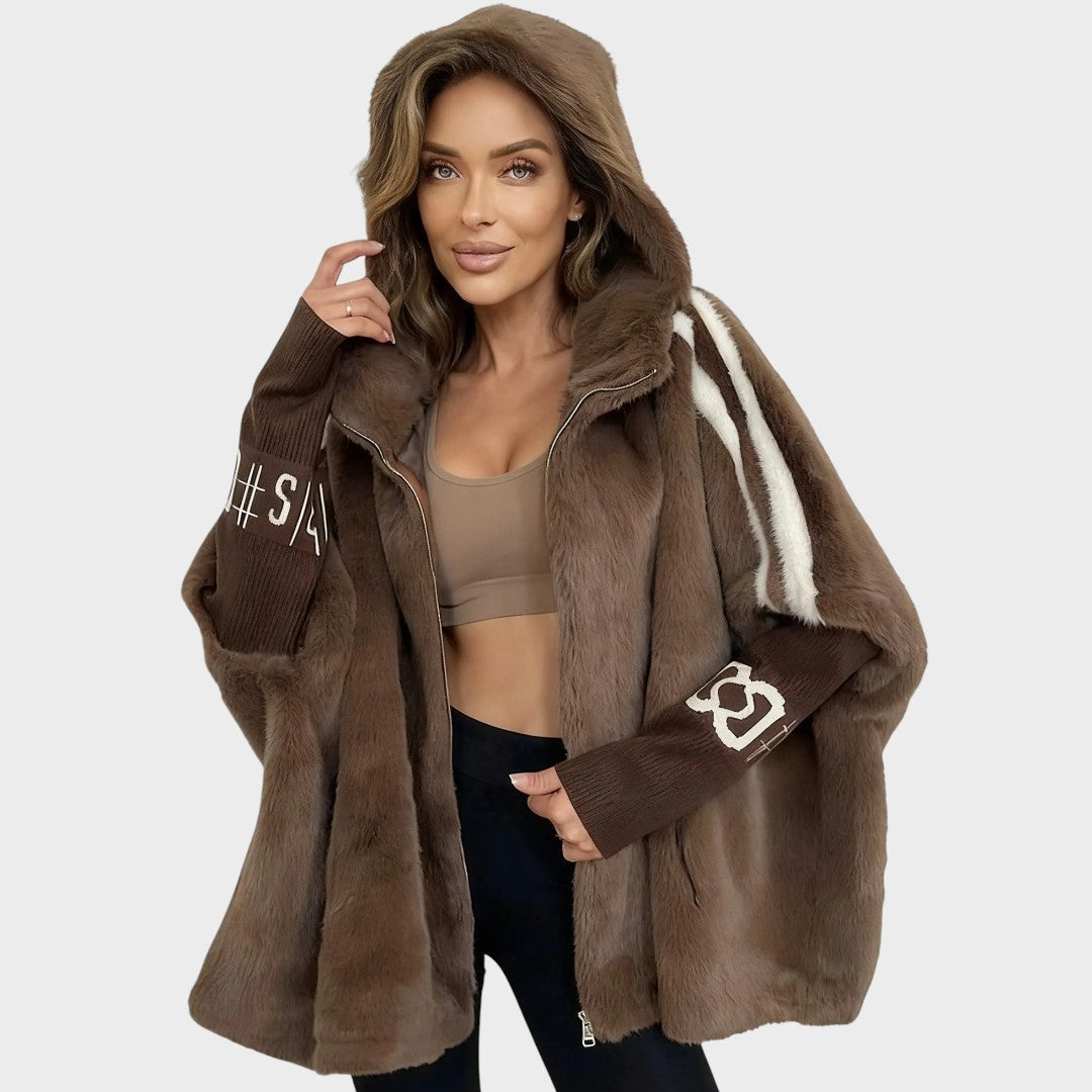 Penélope | Abrigo Oversize de Peluche con Capucha
