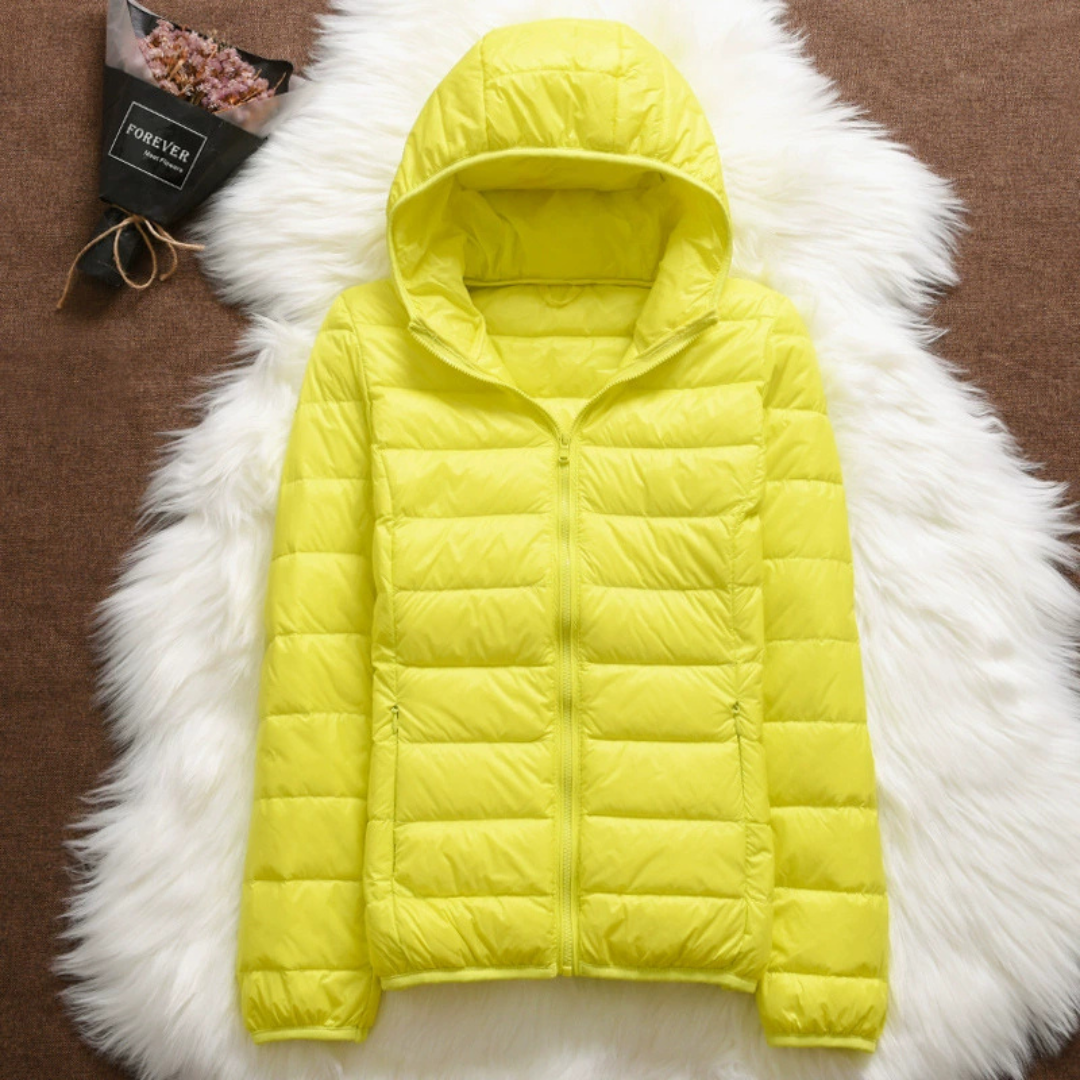 Paige | Campera Liviana con Capucha