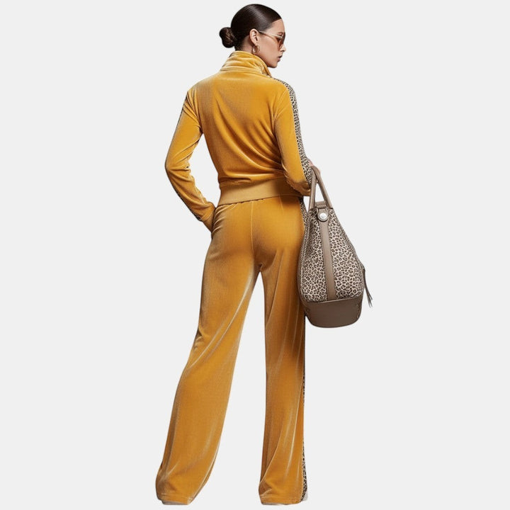 Rosa | Conjunto Lounge Leopardo de Terciopelo