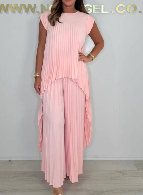 Conjunto de Top Midi Plisado Sherry y Pantalones de Pierna Ancha – Elegante Conjunto de Dos Piezas