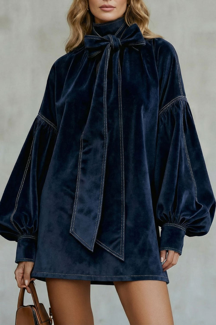 Estela | Vestido Mini de Terciopelo con Lazo