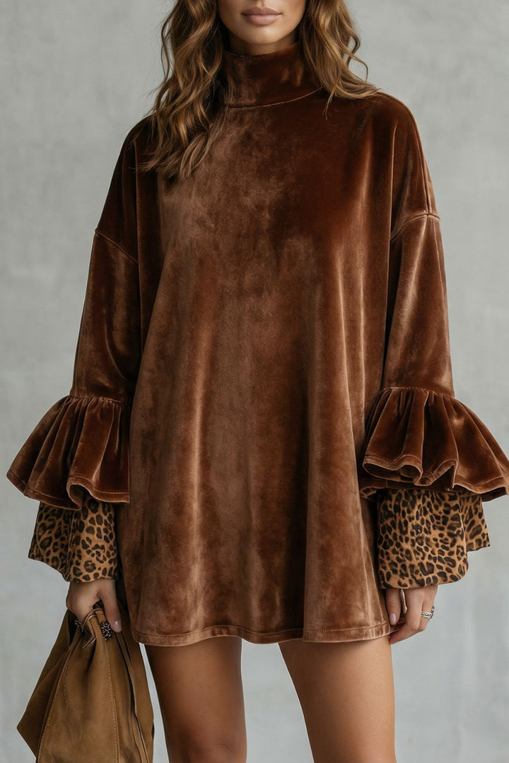 Adela | Vestido Mini de Terciopelo con Detalle en Mangas