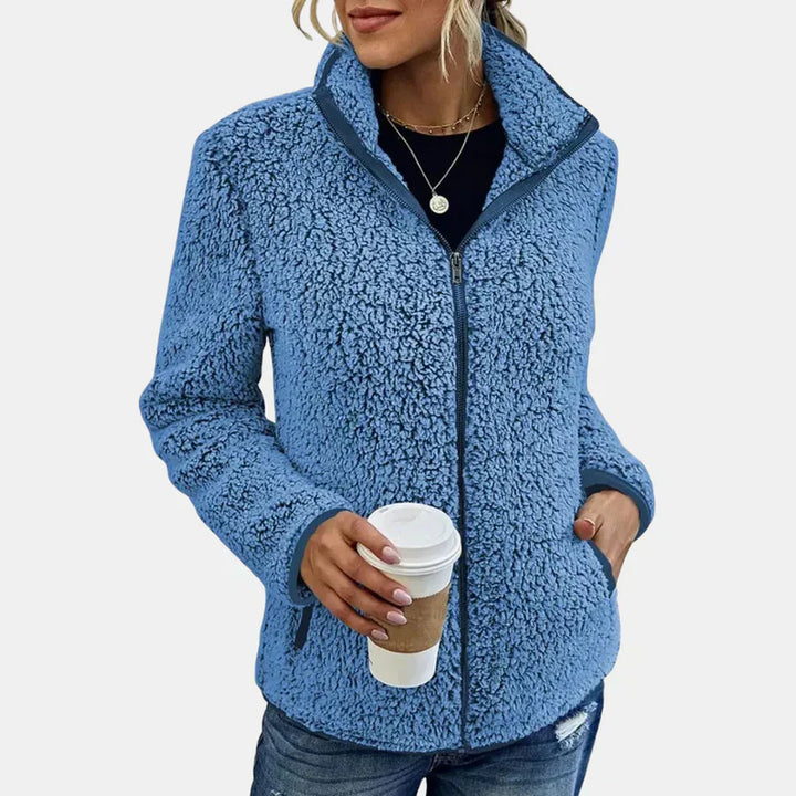 La Xara | La "Chaqueta Teddy" Definitiva para Llevar — Edición Final