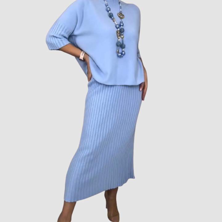 Delyssa | Conjunto Elegante de 2 Piezas – Top Relajado y Falda Midi Acanalada