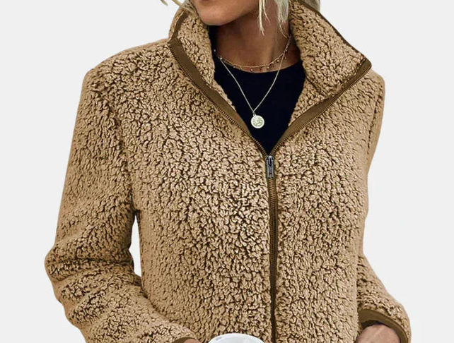 La Xara | La "Chaqueta Teddy" Definitiva para Llevar — Edición Final