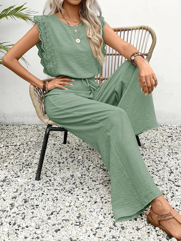 Conjunto Elegante de Dos Piezas Zella – Top con Encaje y Pantalones de Pierna Ancha