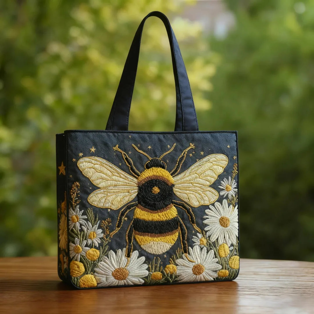 Cartera Artesanal | Abeja con Margaritas y Estrellas