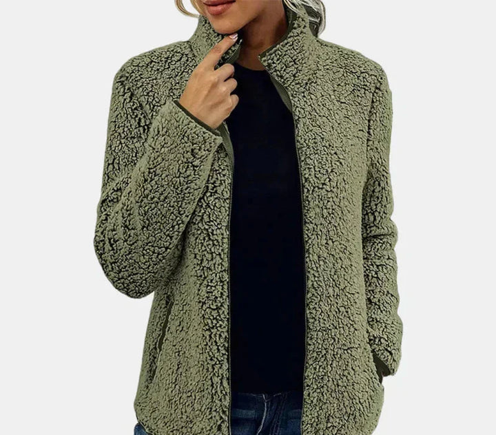 La Xara | La "Chaqueta Teddy" Definitiva para Llevar — Edición Final