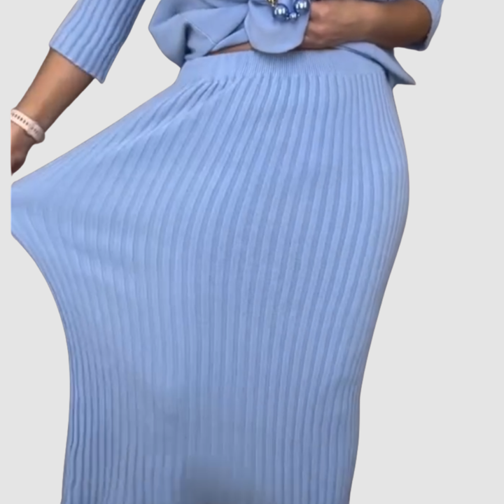 Delyssa | Conjunto Elegante de 2 Piezas – Top Relajado y Falda Midi Acanalada
