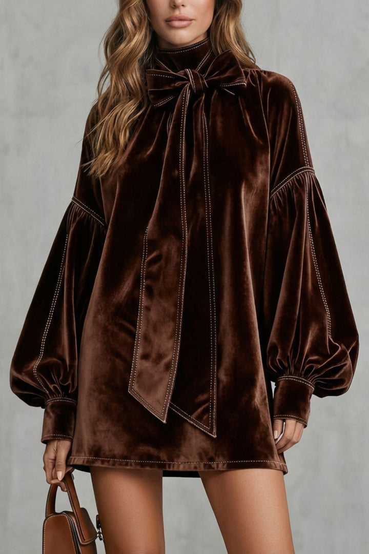 Estela | Vestido Mini de Terciopelo con Lazo