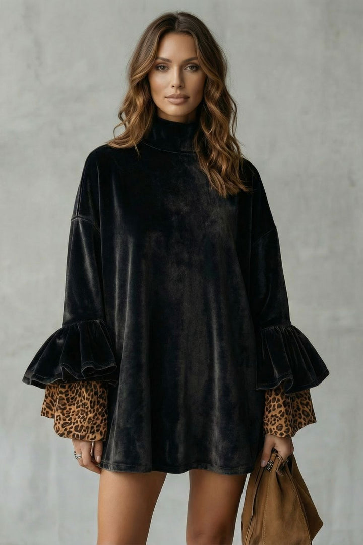 Adela | Vestido Mini de Terciopelo con Detalle en Mangas