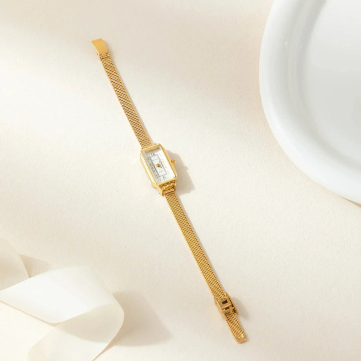Esther | Reloj con Pulsera Texturizada