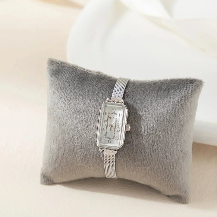Esther | Reloj con Pulsera Texturizada