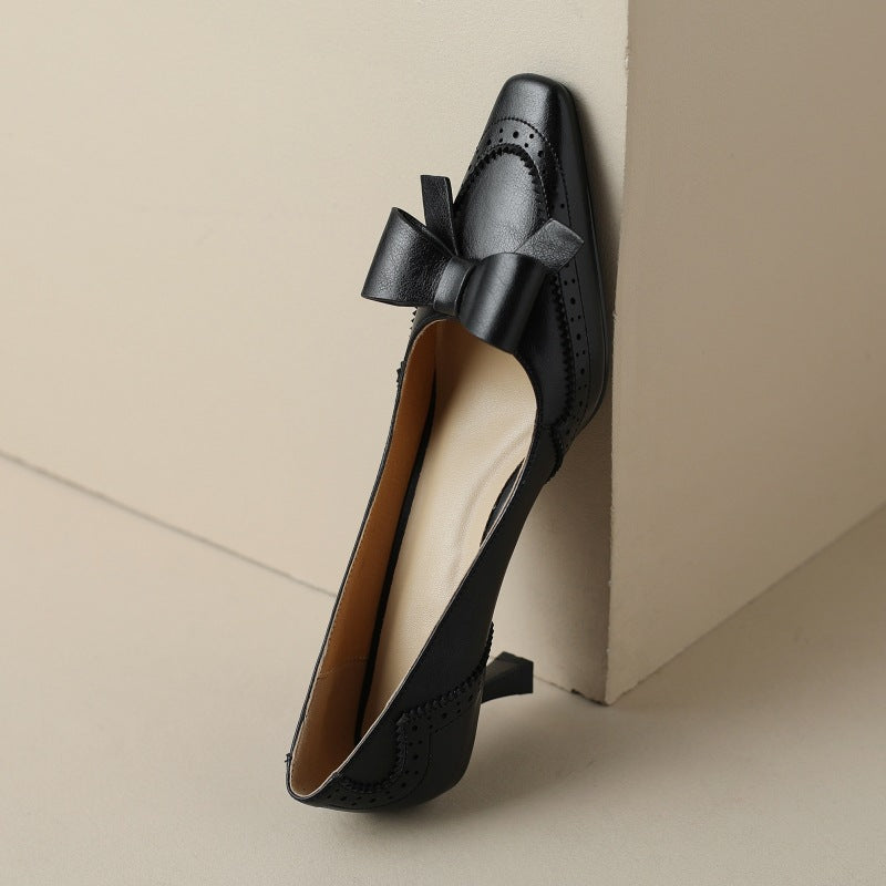 Célora | Pumps con Cinta de Cuero