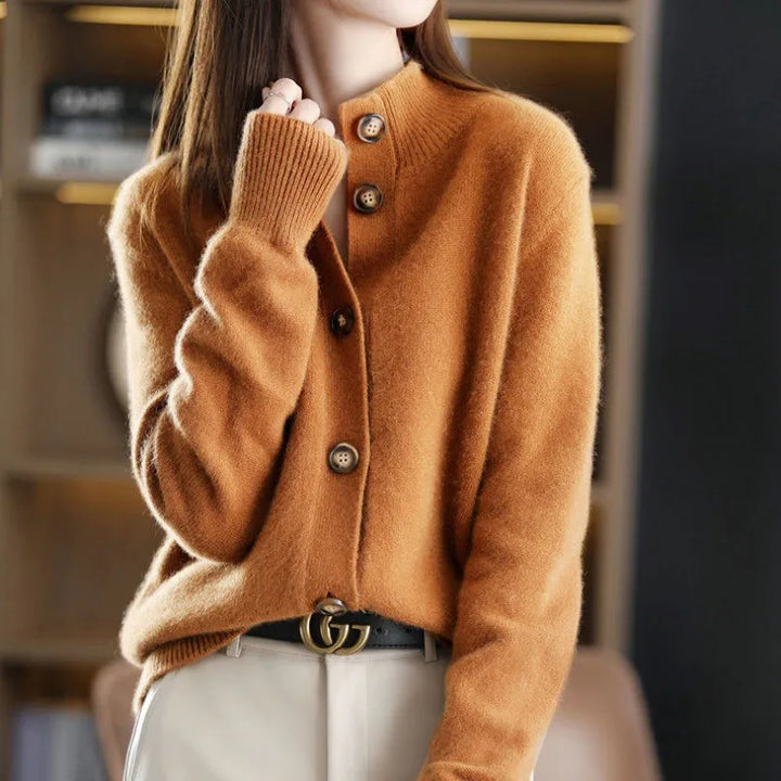 Elara | Cardigan de Botones Luxe