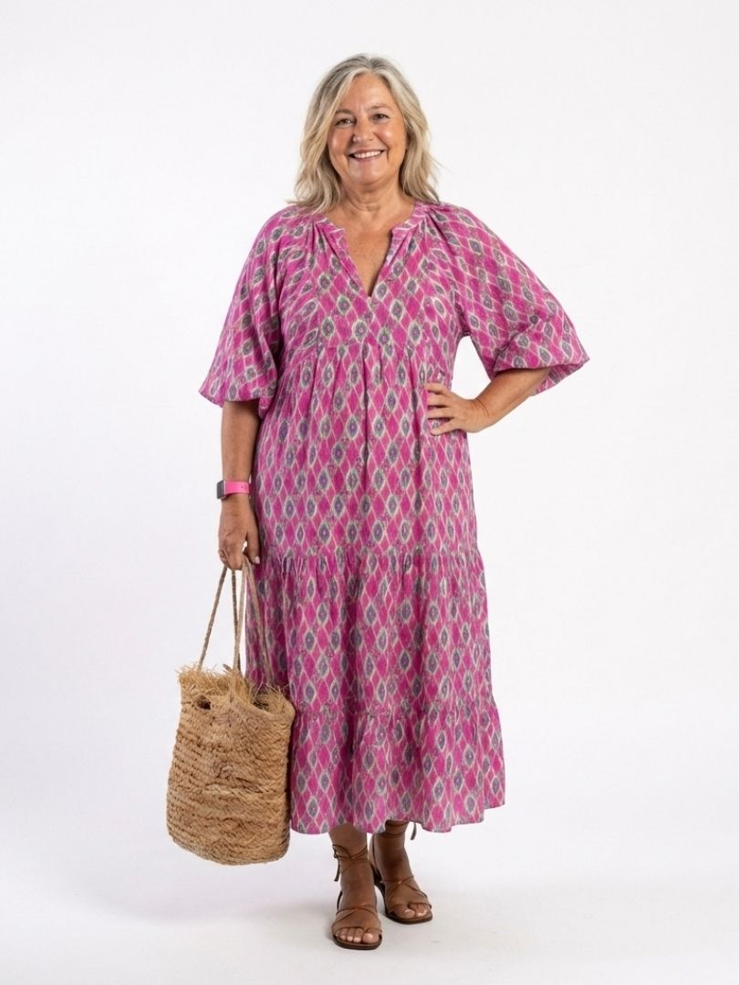 Emilia | Vestido Midi Estampado de Tres Cuartos con Escote en V