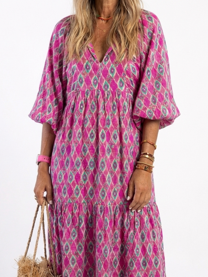 Emilia | Vestido Midi Estampado de Tres Cuartos con Escote en V