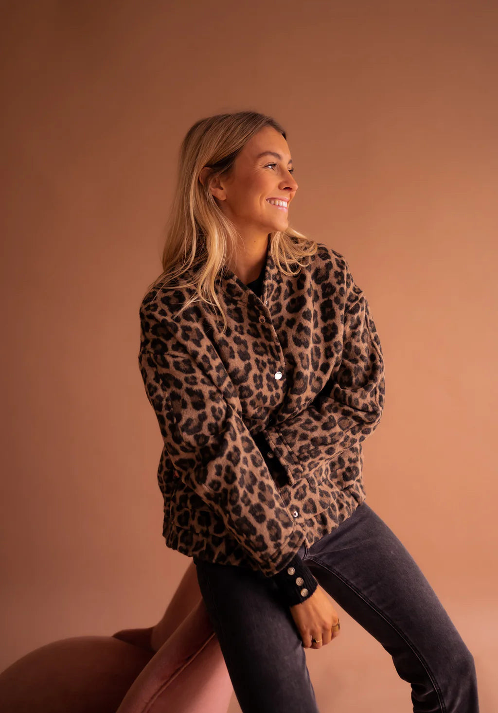 Daniela | Chaqueta Versátil de Estampado de Leopardo