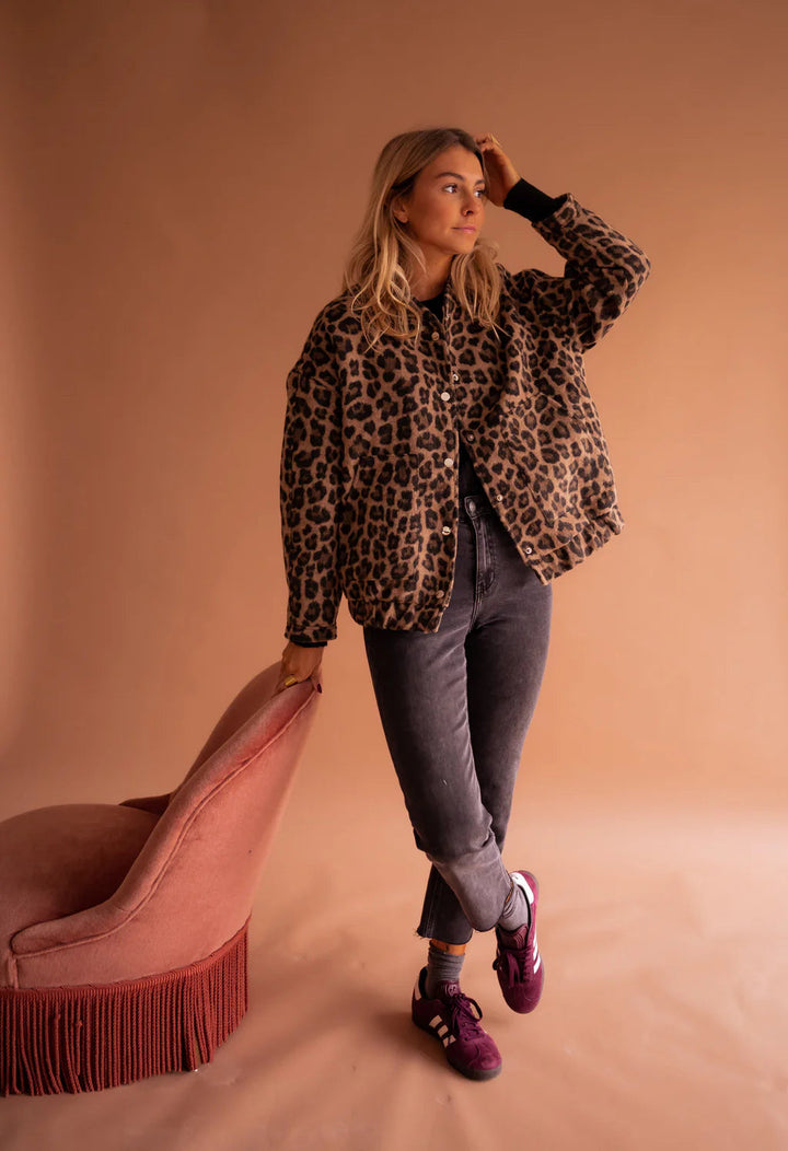 Daniela | Chaqueta Versátil de Estampado de Leopardo