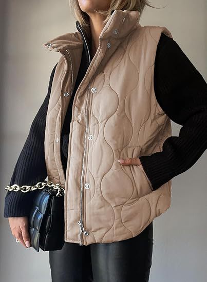 Darcy | Chaleco Puffer Ligero y Elegante con Botones