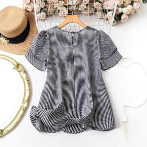 Blusa Vintage Kristel con Mangas Abullonadas a Rayas – Top Retro Atemporal