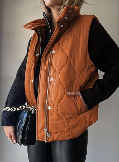 Darcy | Chaleco Puffer Ligero y Elegante con Botones