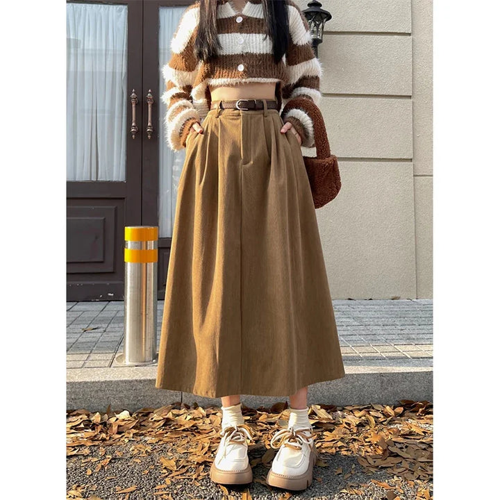 Estelle | Falda Midi de Pana Clásica
