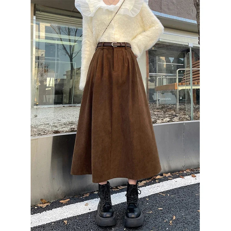 Estelle | Falda Midi de Pana Clásica