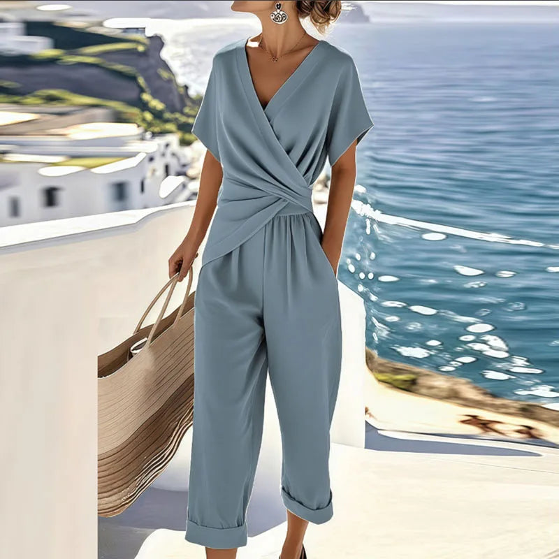 Conjunto Elegante de Dos Piezas Colleen – Top Cruzado y Pantalones Cortos