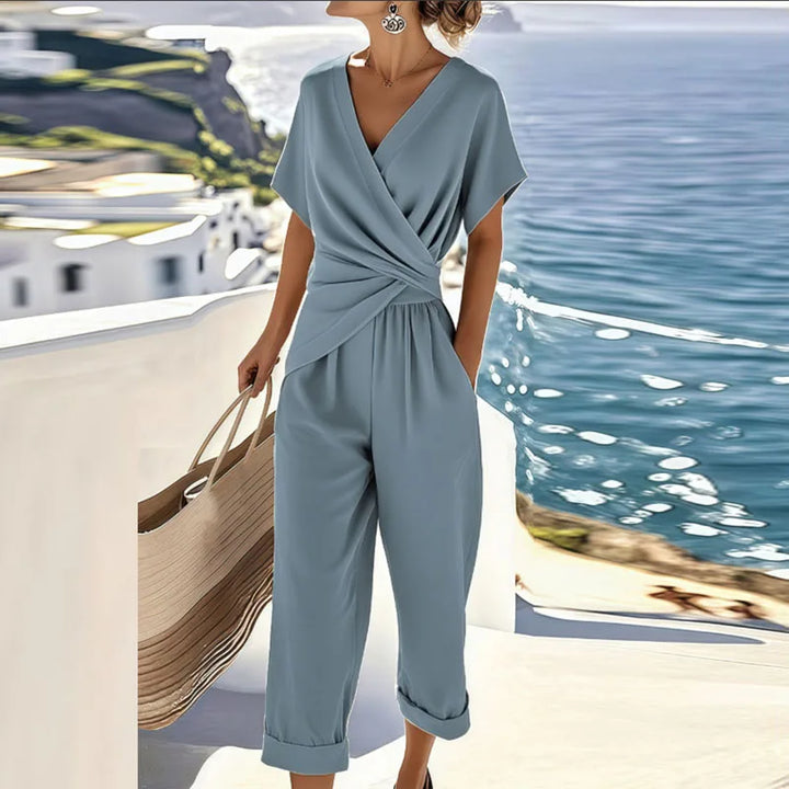 Conjunto Elegante de Dos Piezas Colleen – Top Cruzado y Pantalones Cortos
