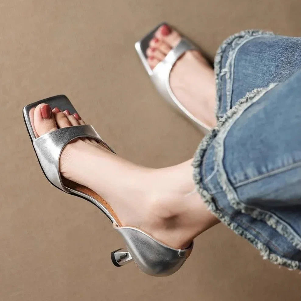 Valenti | Stilettos de Cuero