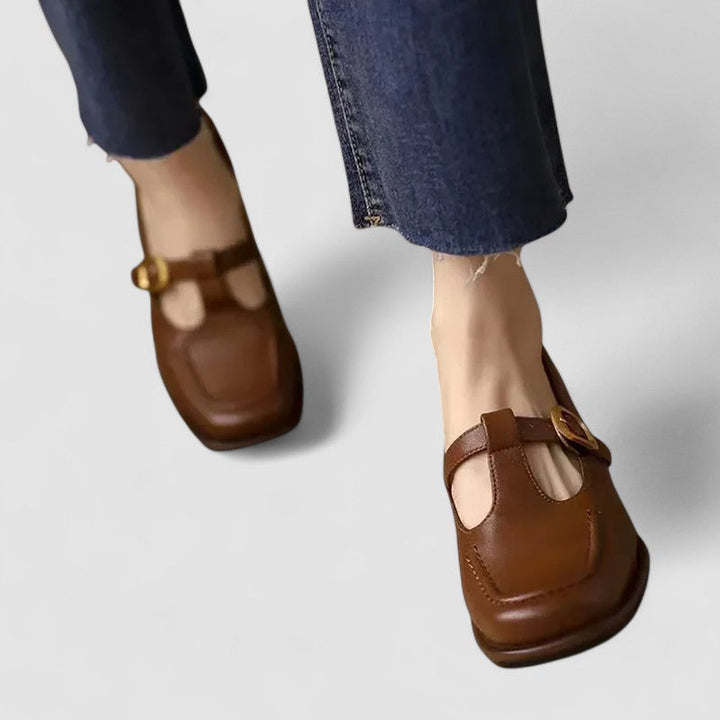 Kyrahnae | Zapatos Mary Jane con tira ortopédica