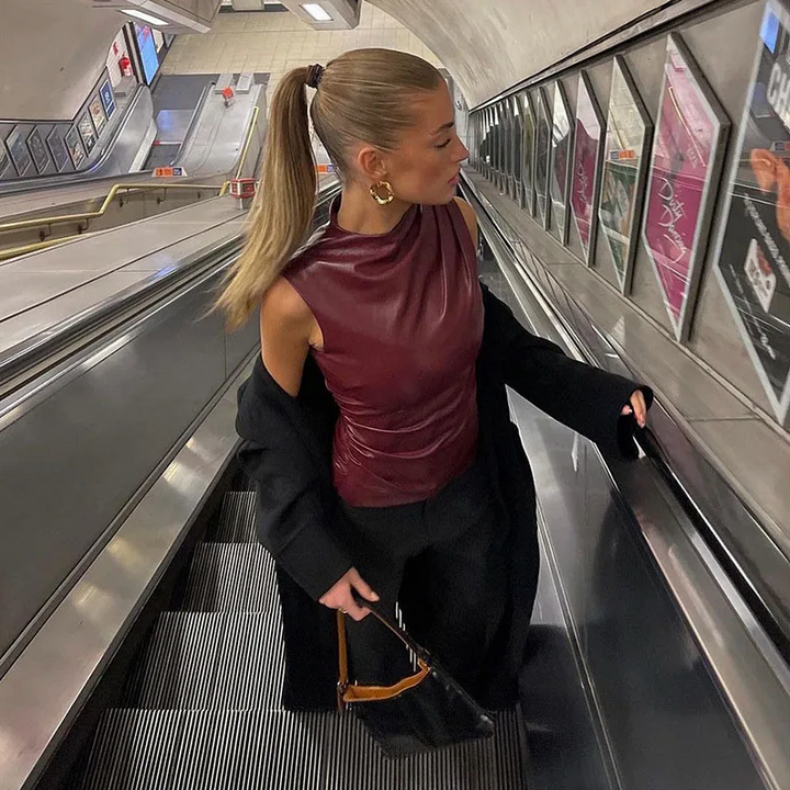 Seran | Top de Cuero Sintético Elegante para Mujeres