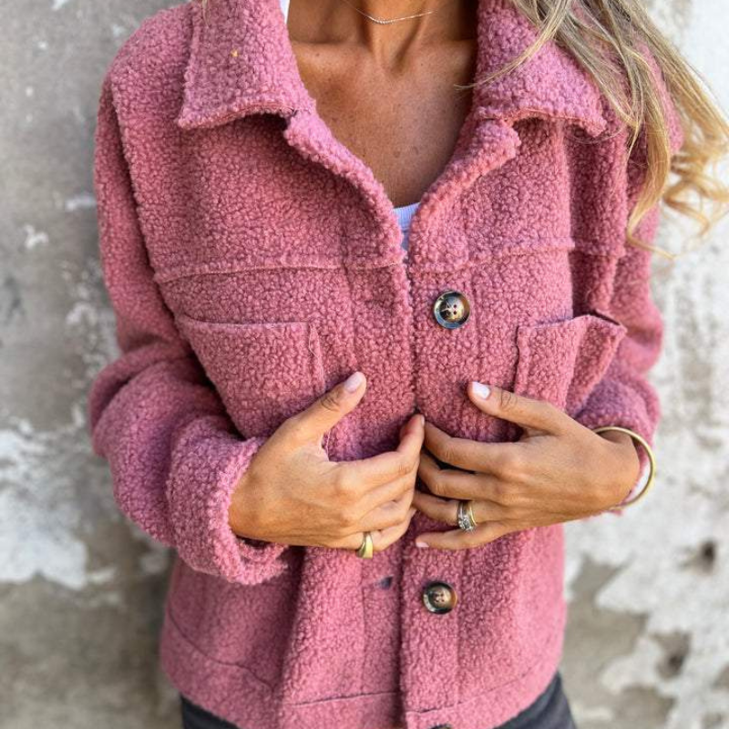 Luna | La Chaqueta Teddy — Edición Final