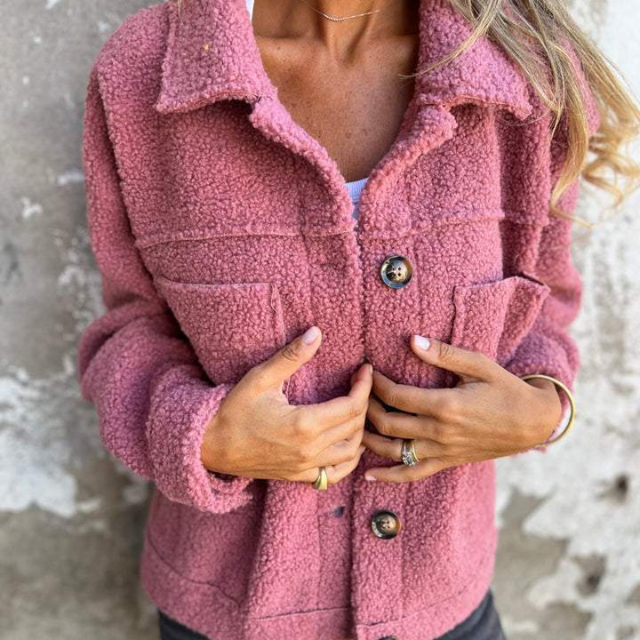 Luna | La Chaqueta Teddy — Edición Final