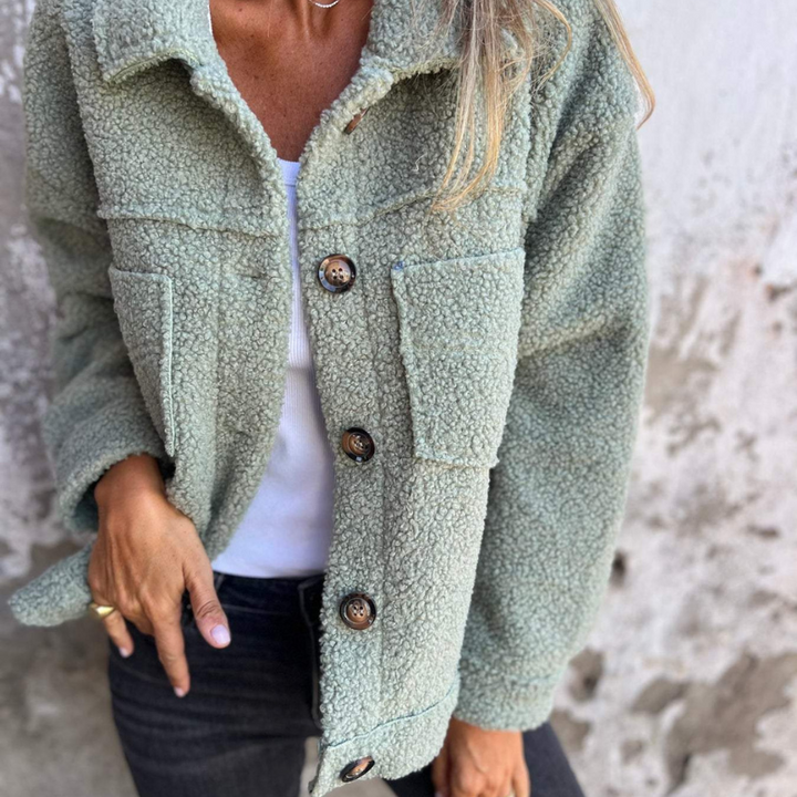 Luna | La Chaqueta Teddy — Edición Final