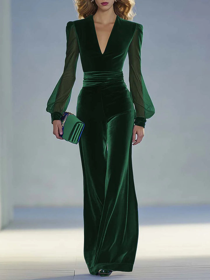 Trisha | Mono Elegante de Ante con Escote en V – Elegancia Moderna