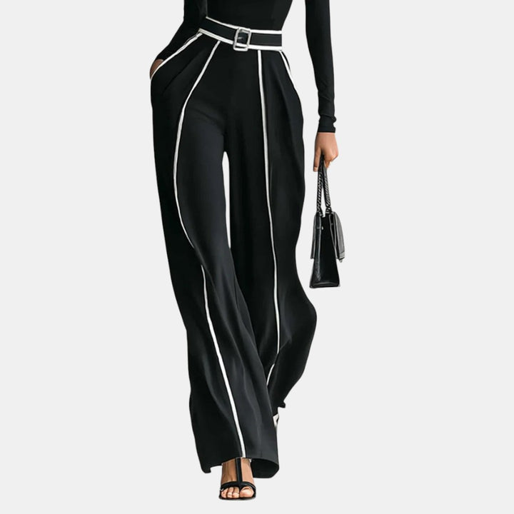 Penélope | Conjunto de Cuello Alto con Detalles Blancos y Pantalón Ancho