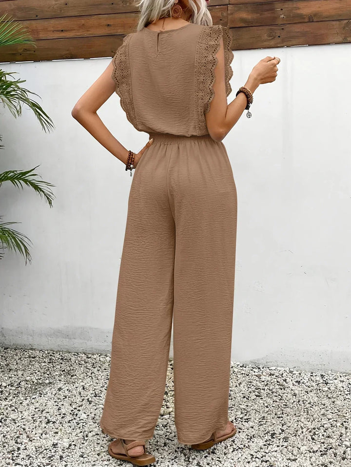 Conjunto Elegante de Dos Piezas Zella – Top con Encaje y Pantalones de Pierna Ancha