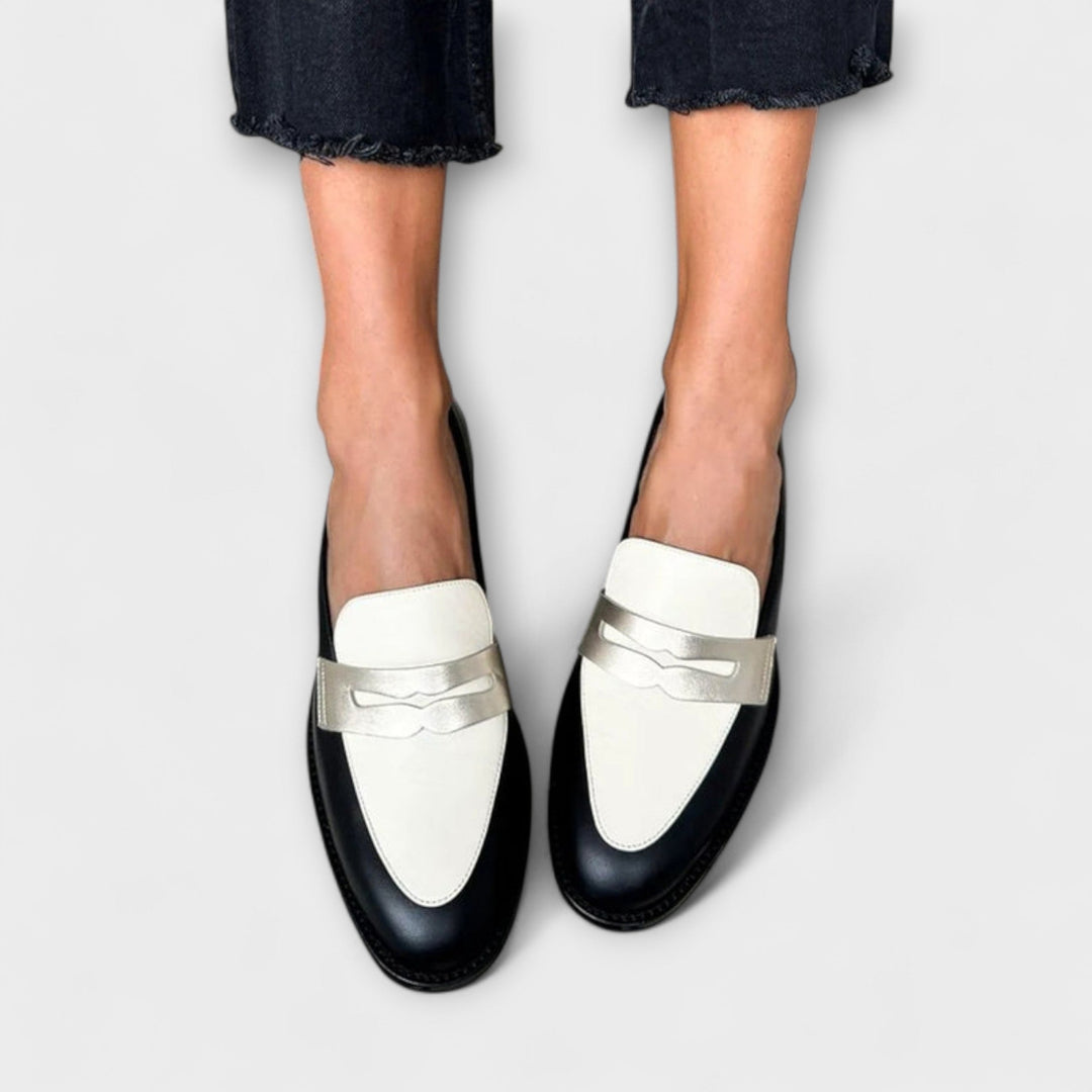 Xara | Mocasines metálicos negros