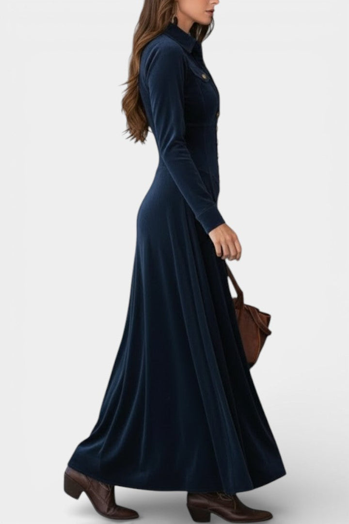 Silvina | Vestido Largo de Ante con Botones y Escote
