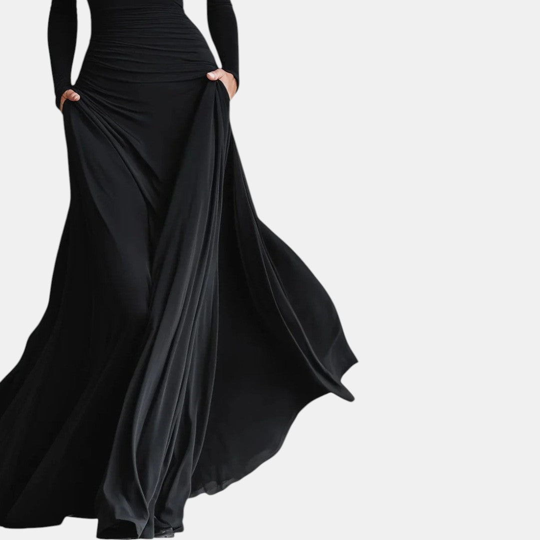 Vicenta | Vestido Largo Plisado de Crepé Negro